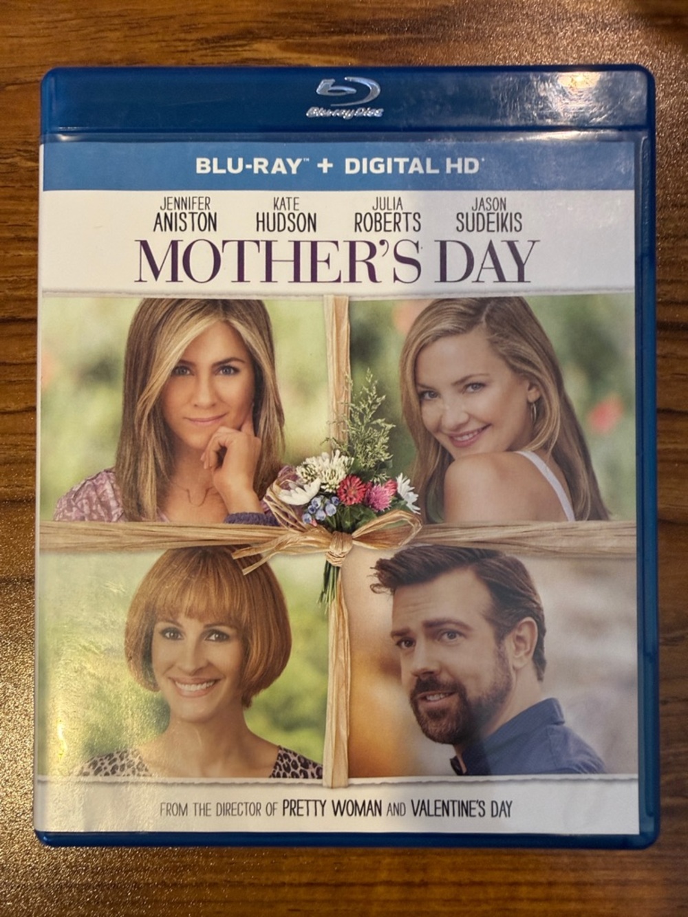 Mother's Day Blu-ray + Digital HD - Jennifer Aniston, Kate Hudson, Julia Roberts